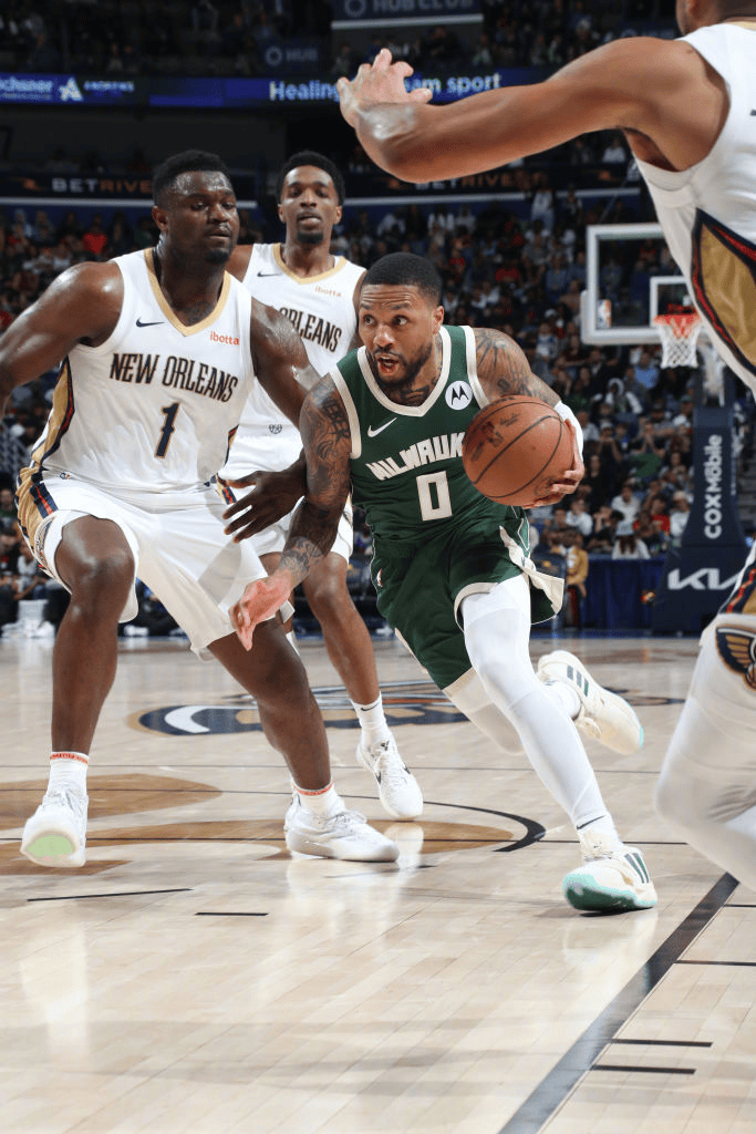 包含穆雷连续五场比赛得分超过挺进下一轮，雄鹿挑战极限！的词条