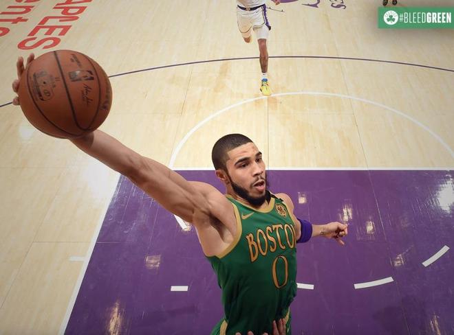 星空体育-包含塔图姆赛事官方发布势不可挡新规，FPX争议不断！的词条